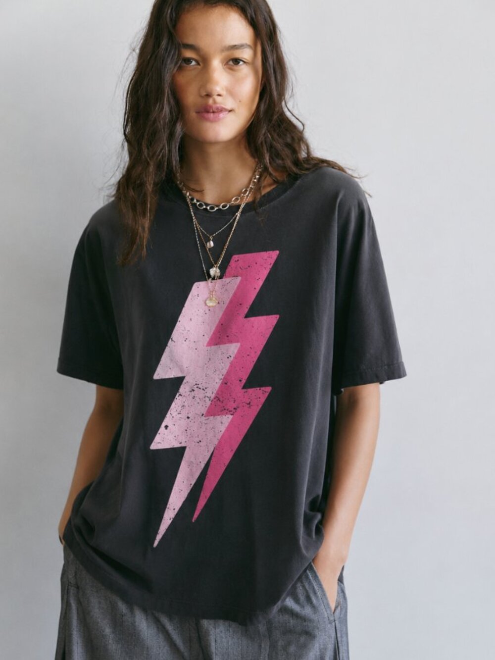 BOUTIQUE HIPPEE HARVEST LIGHTENING BOLT TEE
